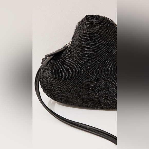 New! Staud Beaded Heart Clutch Bag in Black 🖤 🪩 Runway! - Picture 10 of 16